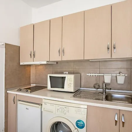 アパート Estudio 2 アデヘ